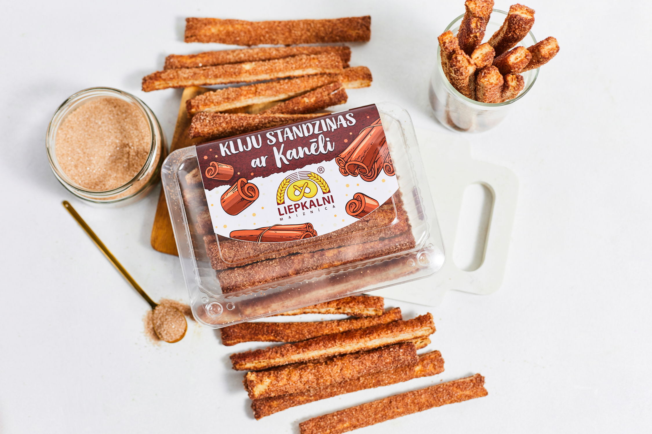 Bran cookies with cinnamon