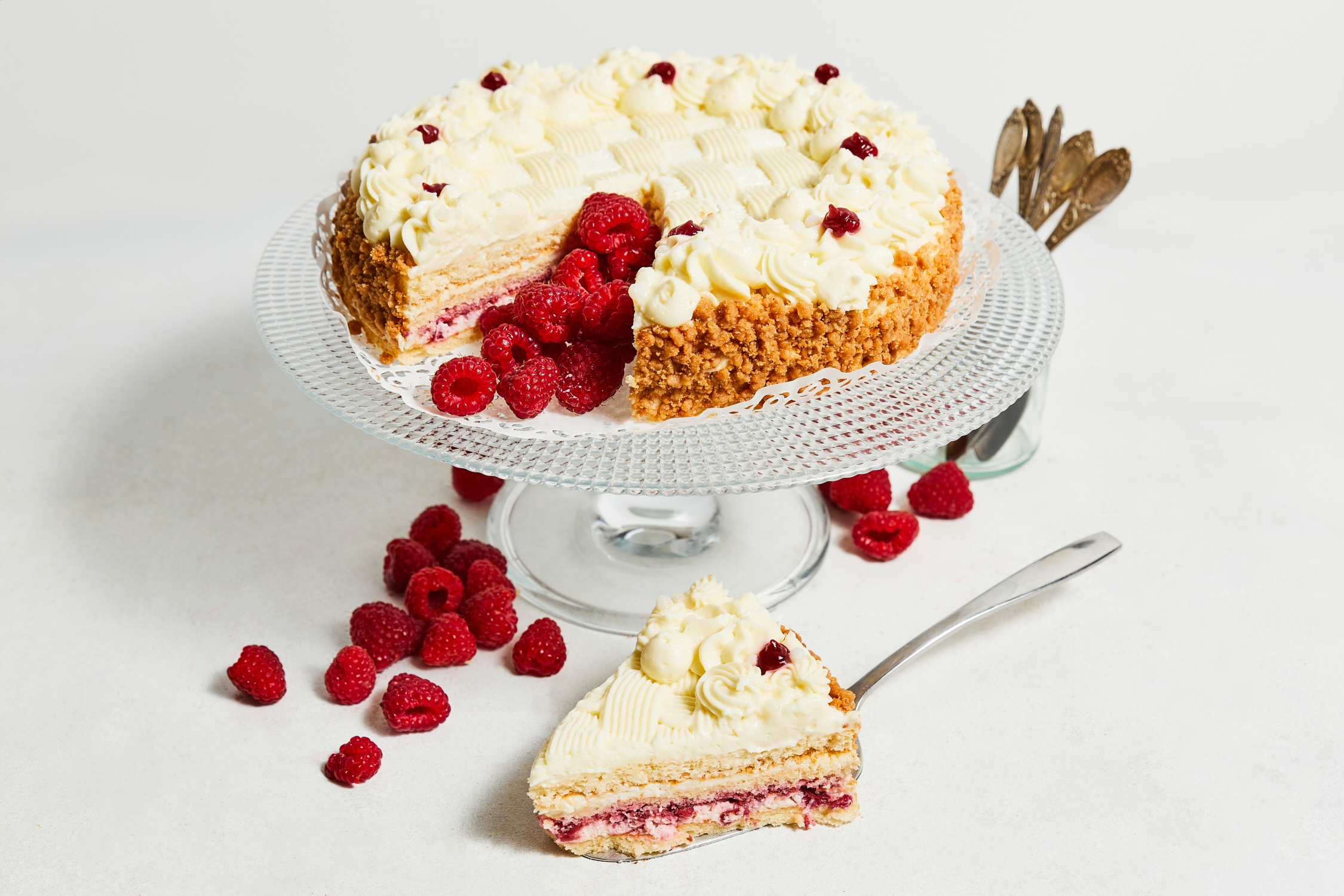 Cake "Ejam ciemos" ("Let's visit")