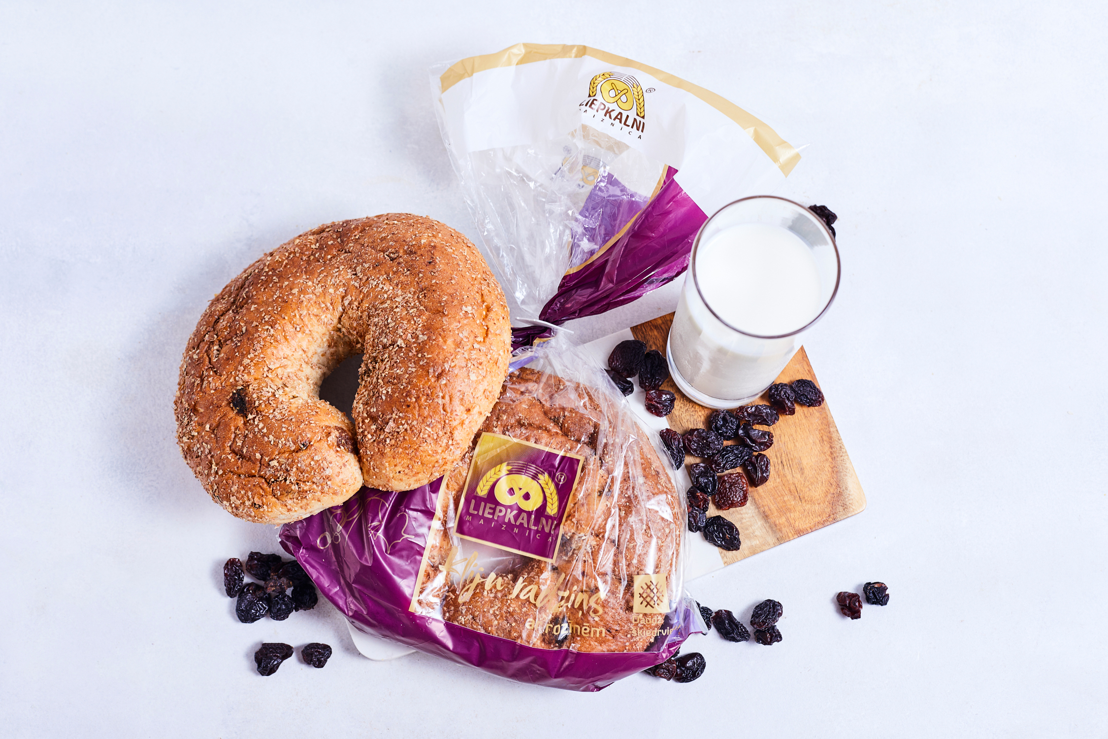 Bran horns with raisins